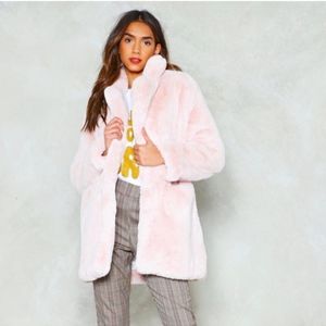 Surfin' Bird Faux Fur Coat 🌸